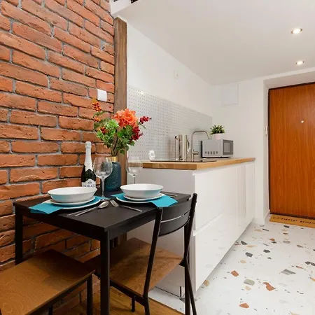 Διαμέρισμα Mezzanine Lwowska Srodmiescie By Renters