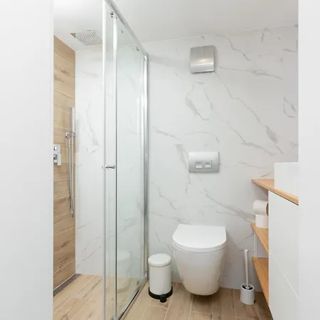 Mezzanine Lwowska śródmieście By Renters Apartament *